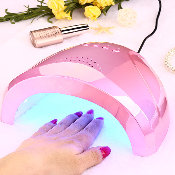 Sèche-ongles LED Sunone : l'outil ultime pour des ongles parfaitement séchés